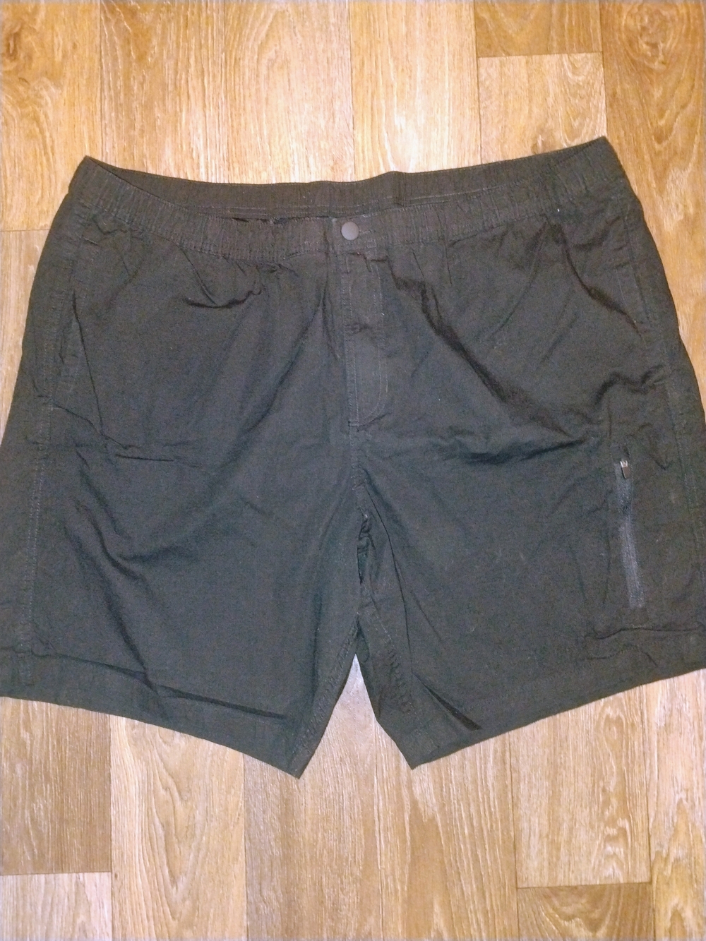 5/$15 XXL George Black Shorts with Zippered Pocket